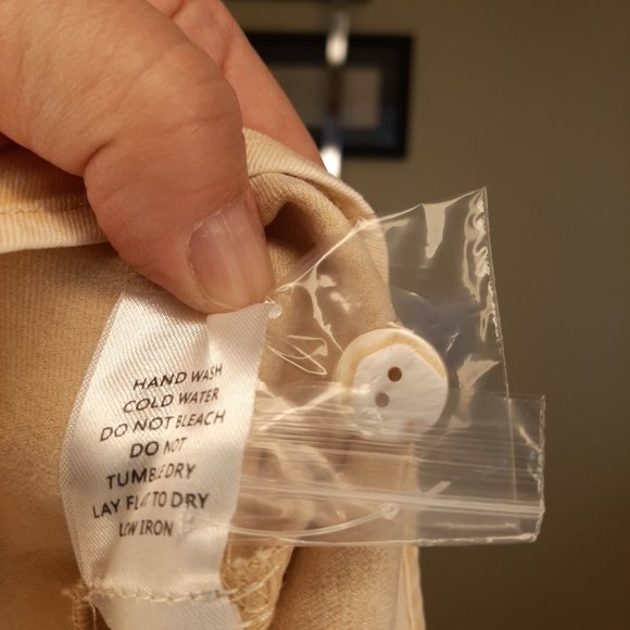 Brand NewBoutique MAZIK Distressed Gold Wash Denim Ruffle Top - Picture 6 of 8